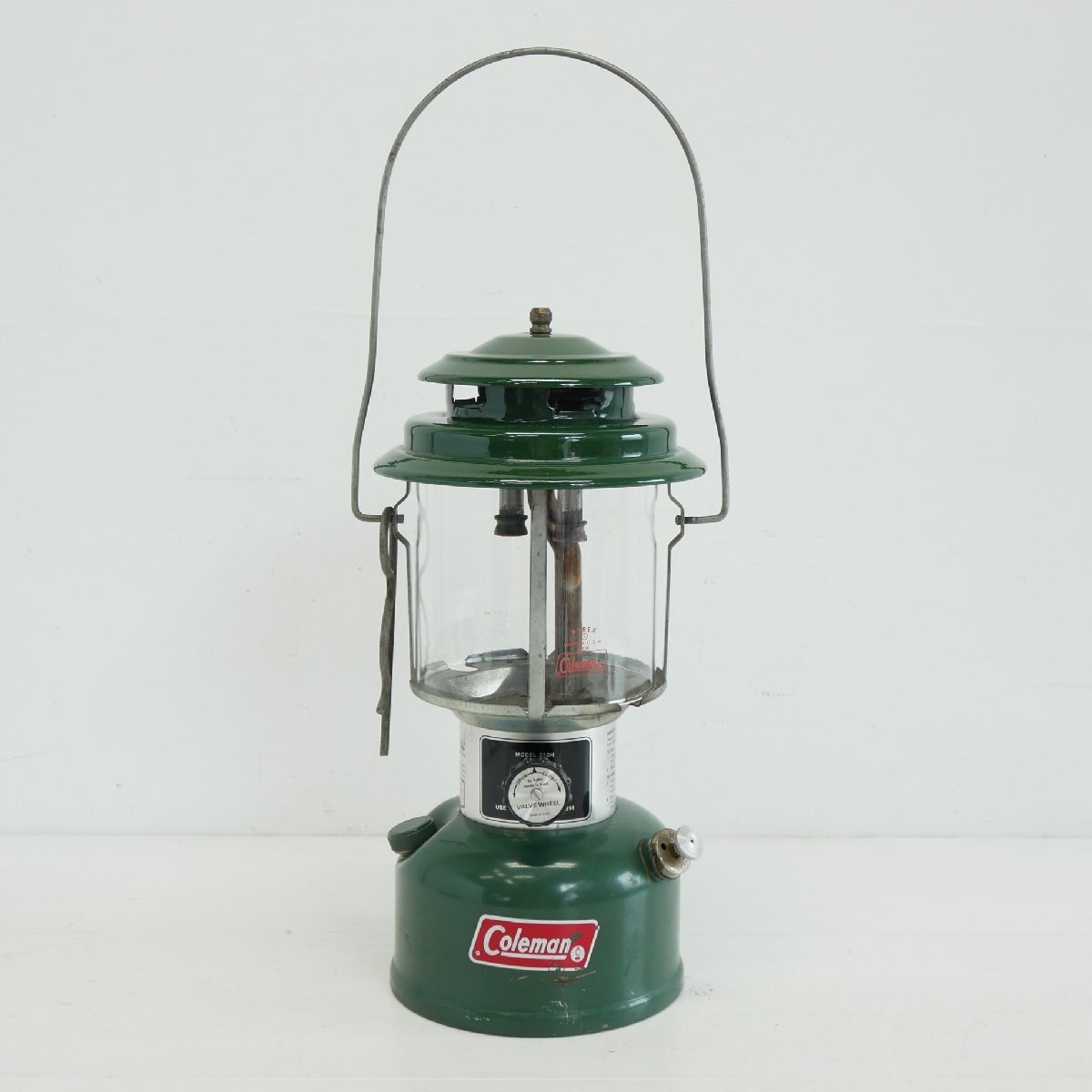 最低価格の 1974年11月製造 Coleman ランタン 220H / アメリカ ヴィンテージ ホワイトガソリンランタン
