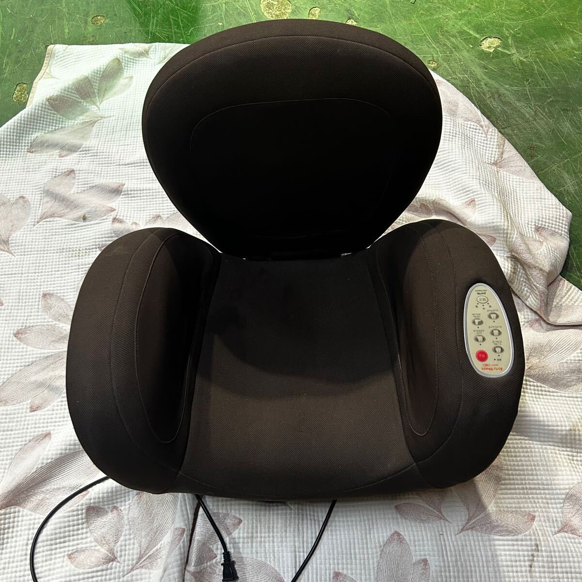 【a7ba2995】中古/箱無し　通電＆動(dòng)作◎　エアリーシェイプスマート ネオ AIM-FN007S 座椅子 マッサージチェア ダイエット ブラウン