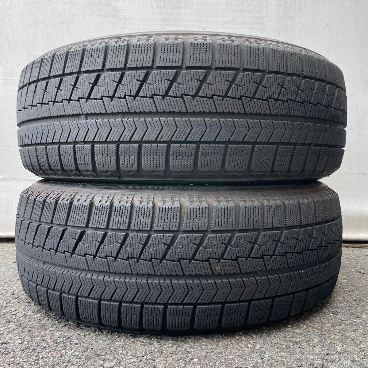 ブリヂストン BLIZZAK VRX 205/60R16 4本SET◇2019年製9分山 ブリヂストン BLIZZAK VRX 205/60R16 4本SET◇2019年製9分山