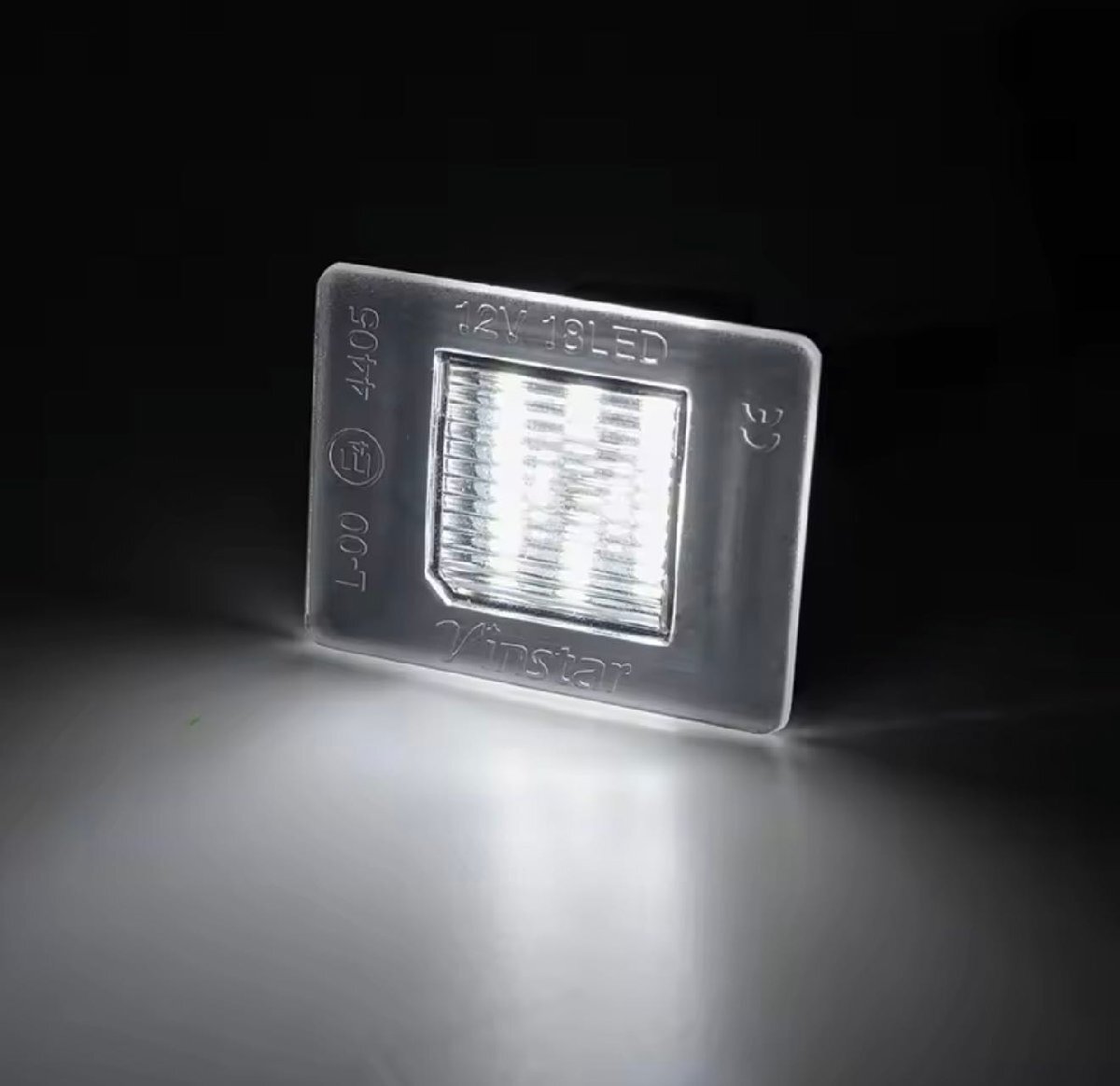 激白光 ! 交換式 ! メルセデス ベンツ LED ナンバー燈 ライセンス ランプ W214 E200 E220d E300 E350e Eクラス セダン