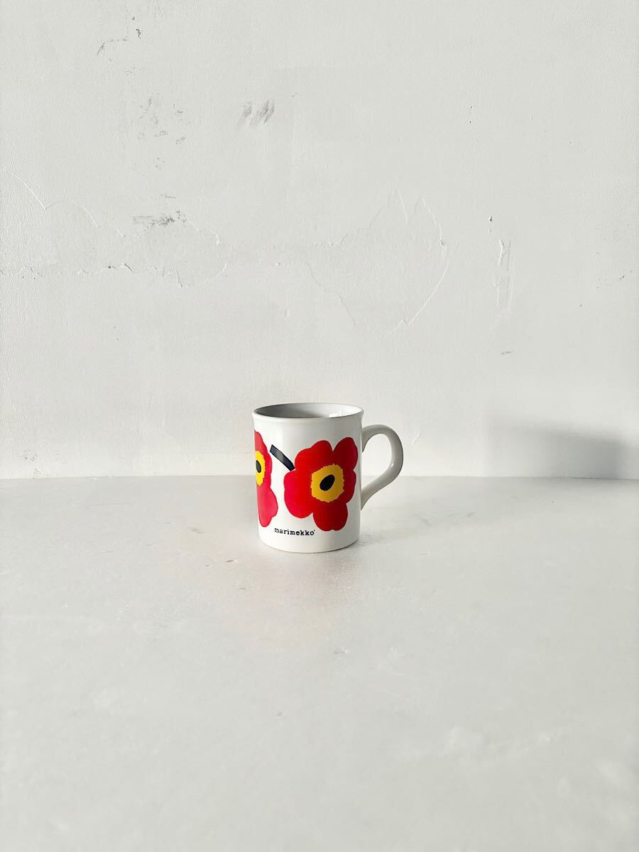 【VINTAGE】marimekko　ENGLAND製　マグカップ　unikko　赤