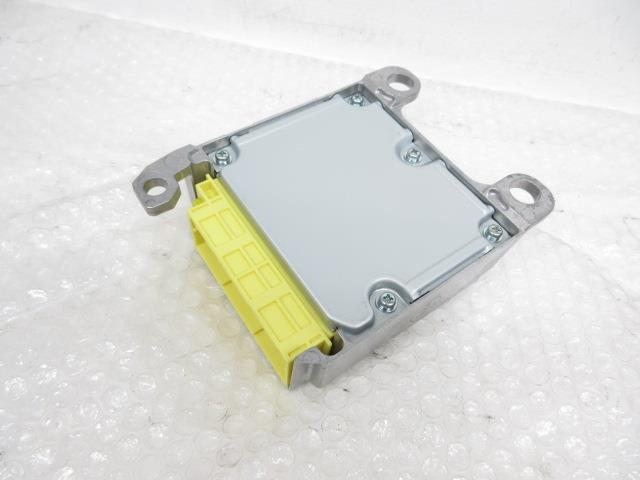 23年 クラウン アスリート GRS200 (6)エアバックコンピューター 150300-1142 89170-30670 197246 4670_画像3