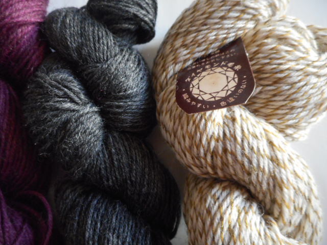 *1533 middle small knitting wool 4.. together diamond li bar top another total 200g