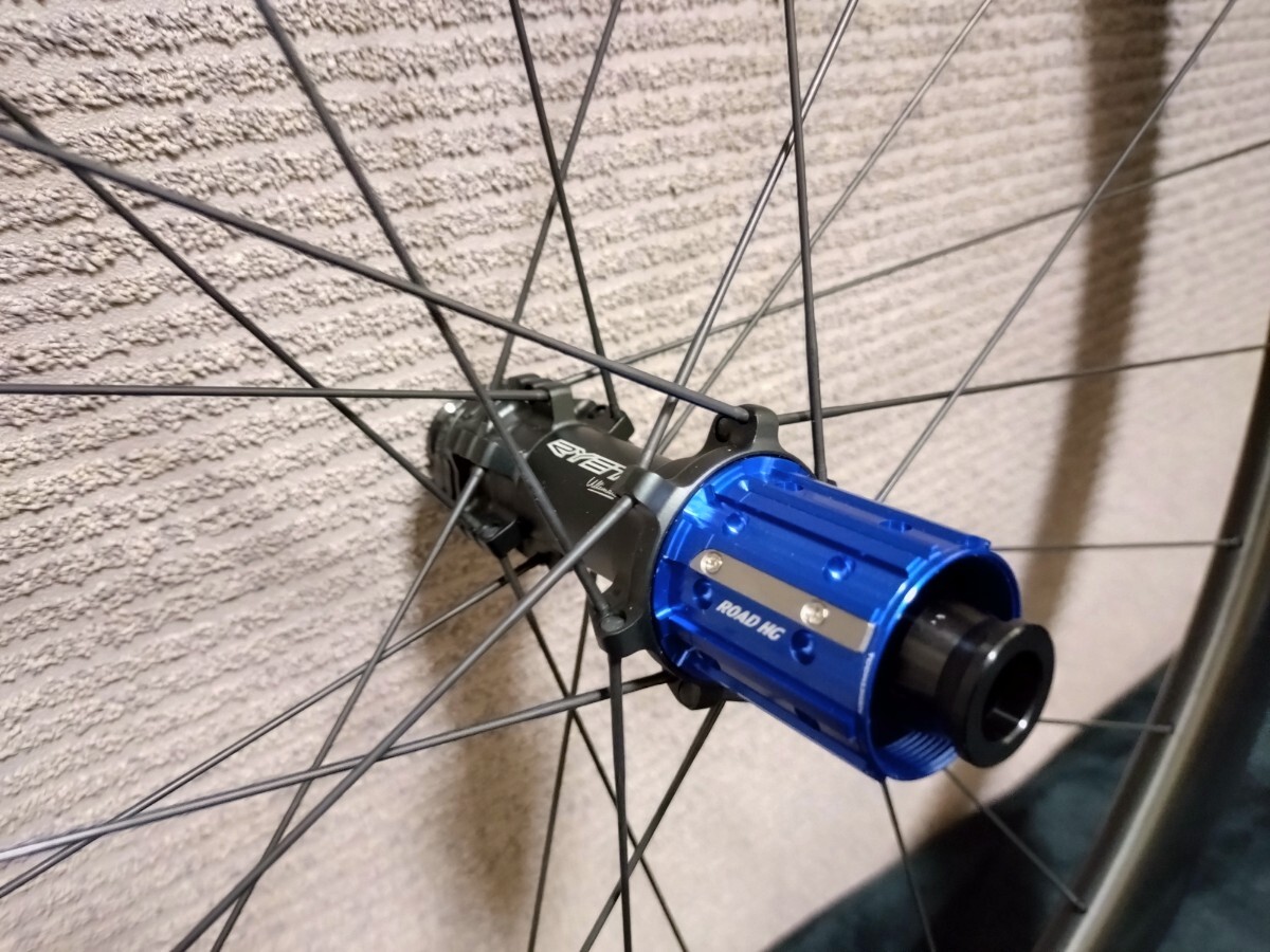 [ new goods ]RYET disk brake carbon wheel 700C 50mm height 28. width super light weight 1260g ceramic bearing Shimano free 