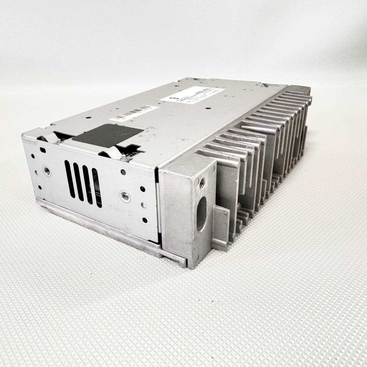 AHR20W エスティマハイブリッド純正オーディオアンプ 86280