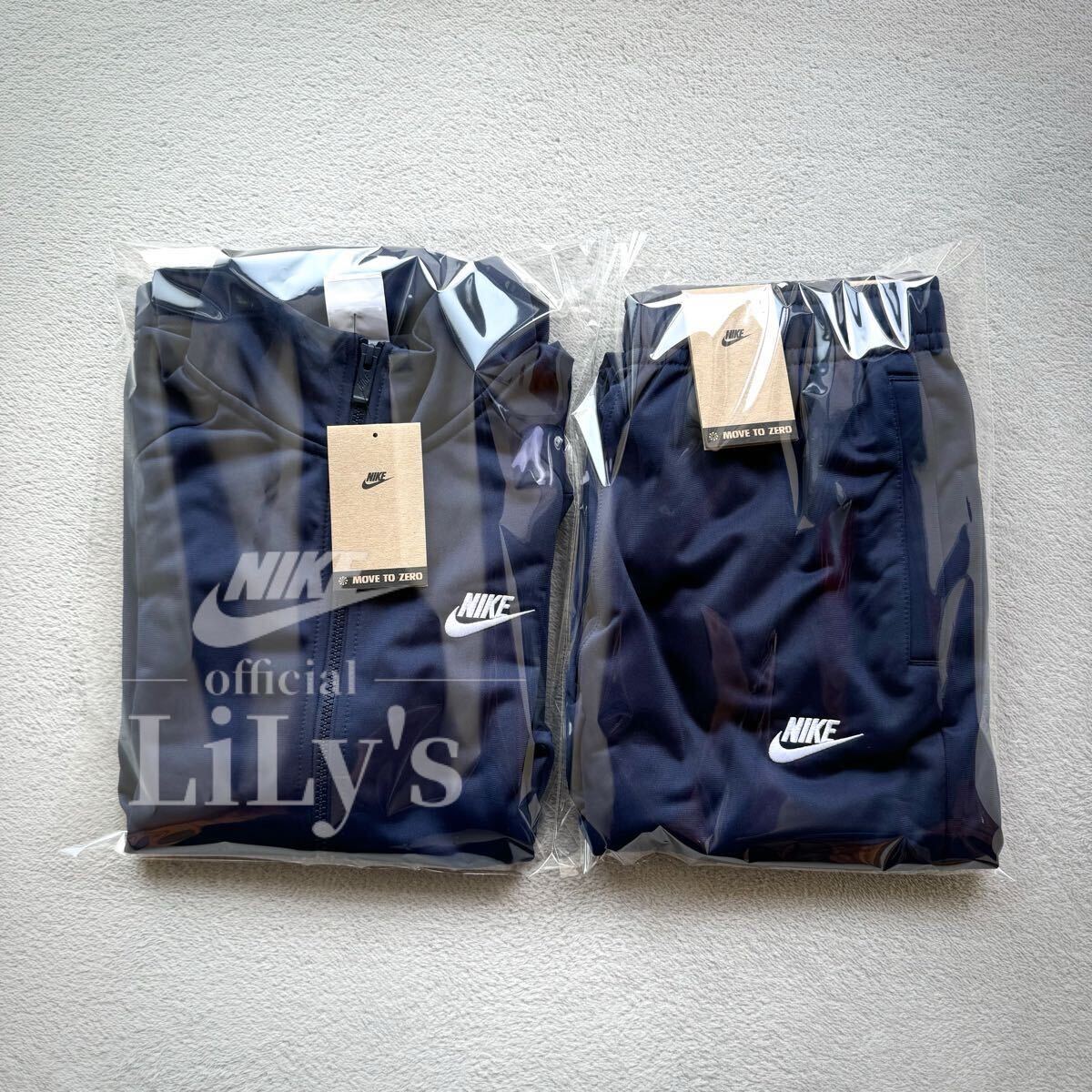 新品 NIKE上下セットアップ Sサイズ ネイビー ロゴ刺繍 新品 NIKE上下セットアップ Sサイズ ネイビー ロゴ刺繍