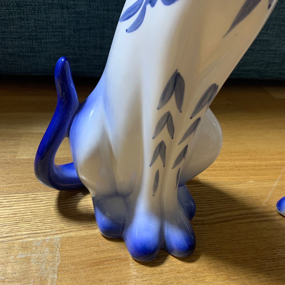 シャム猫 昭和レトロ ネコ ペア 置物 陶器 一体小さなカケあり シャム猫 昭和レトロ ネコ ペア 置物 陶器 一体小さなカケあり