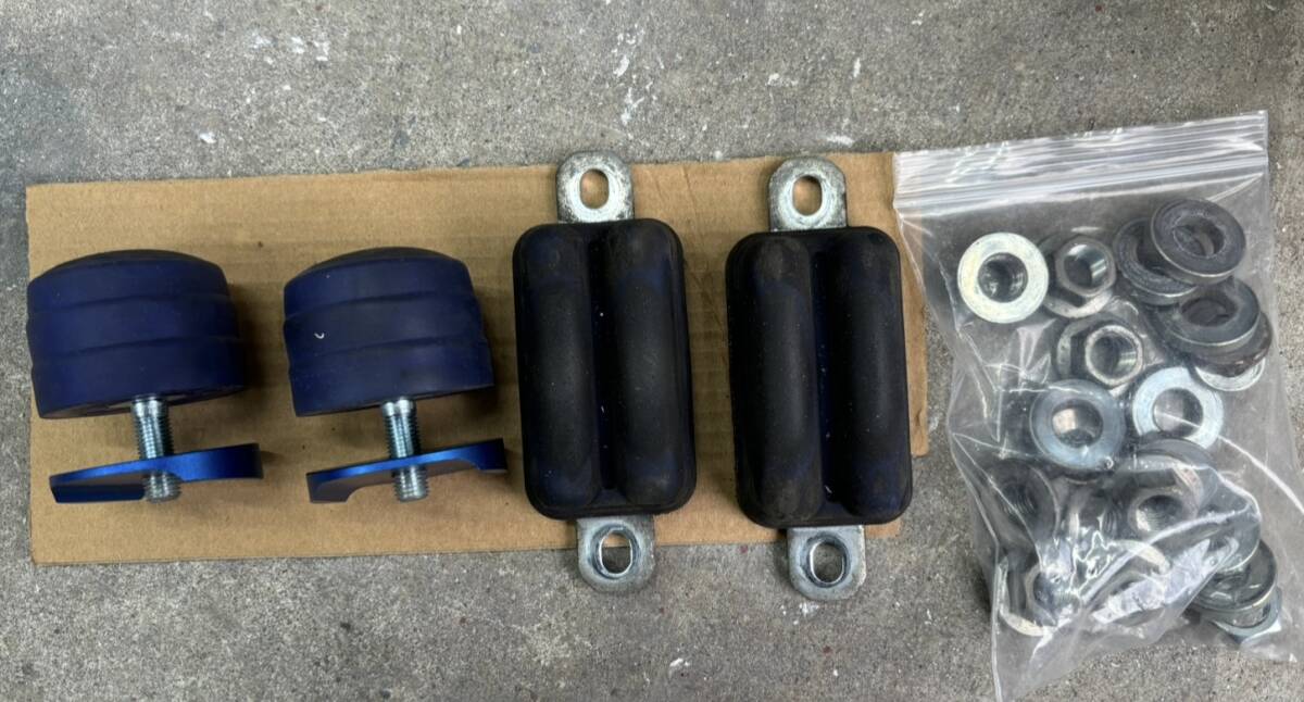 玄武 ハイエース200系 2WD用 ローダウンセット | 2インチ - BUAN 玄武 ハイエース200系 2WD用 ローダウンセット | 2インチ - BUAN