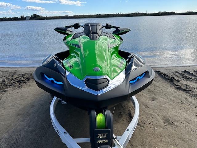 カワサキ ジェットスキー JS550C sxi-pro 2艇 シングル 書類なし カワサキ ジェットスキー JS550C sxi-pro 2艇 シングル 書類なし