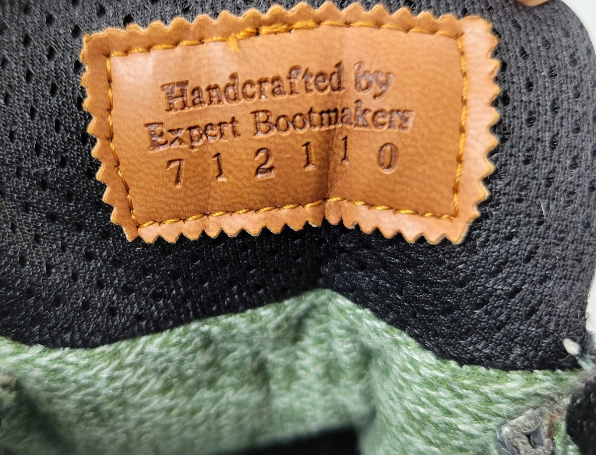 新品 AKU AIR8000 登山靴 ゴアテックス VIBRAM トレッキングシューズ USA M 6ハーフ L 8 24.5cm GORE-TEX ビブラム