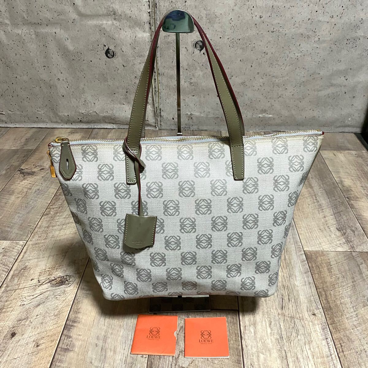 本物 LOEWE ロエベ アナグラム レザー キャンバス トートバッグ 本物 LOEWE ロエベ アナグラム レザー キャンバス トートバッグ