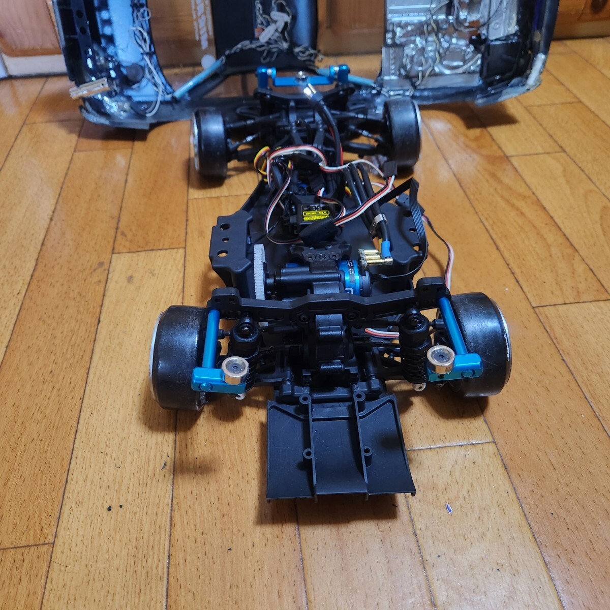 即決《送料無料》 豪華メカ付き ヨコモ YD-2 ワンビアボディ 2駆 即決《送料無料》 豪華メカ付き ヨコモ YD-2 ワンビアボディ 2駆