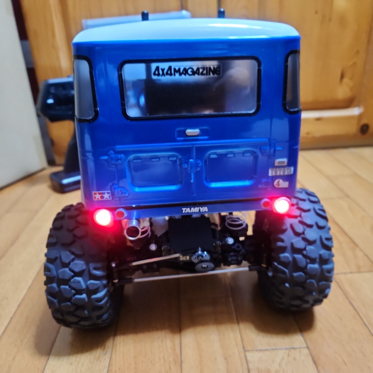 値下げ中! 4WS 4WD クローラーラジコン 1/10 タミヤボディ
