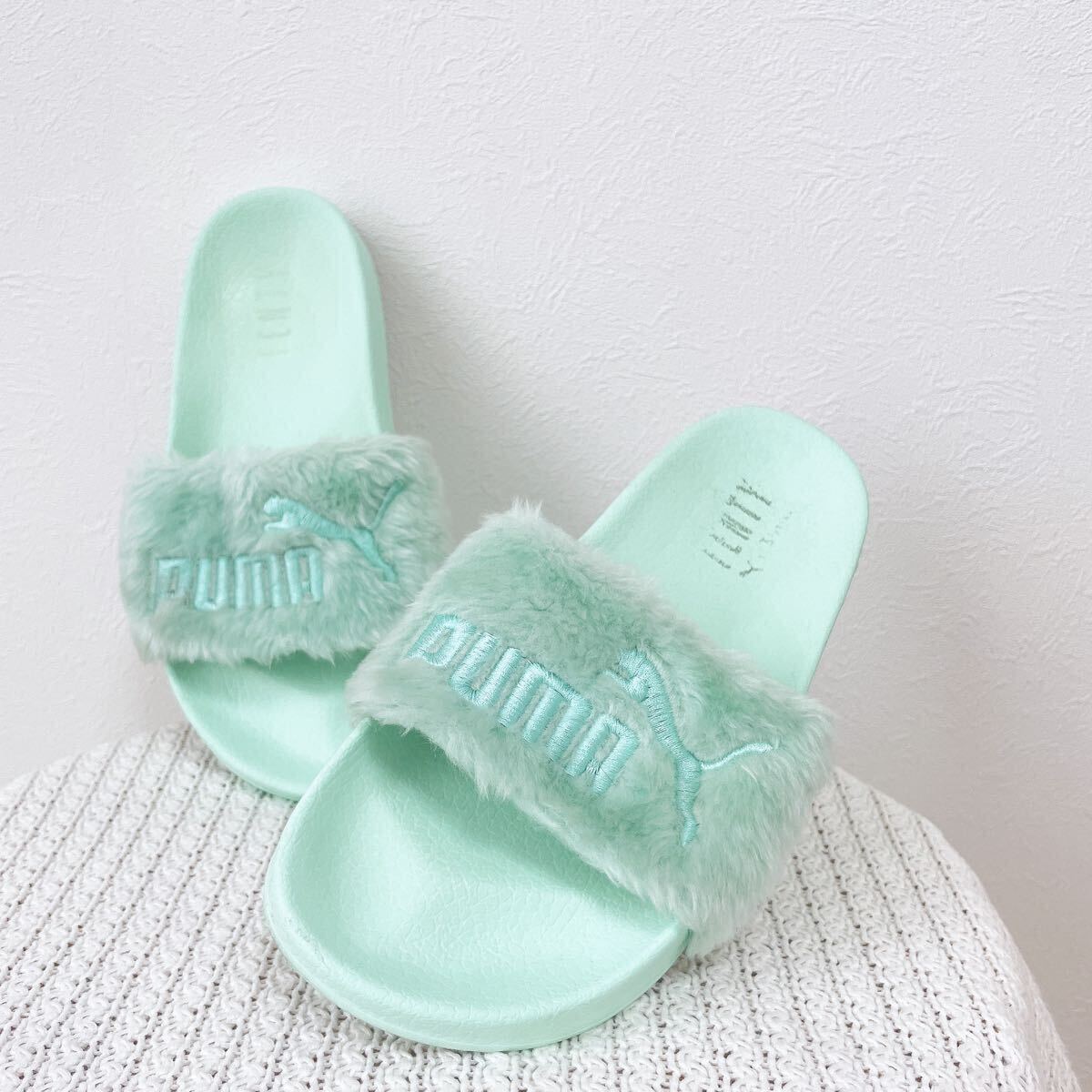 Fenty×Pumaフェンティ×プーマFENTY PUMA by Rihanna ファー Fenty×Pumaフェンティ×プーマFENTY PUMA by Rihanna ファー