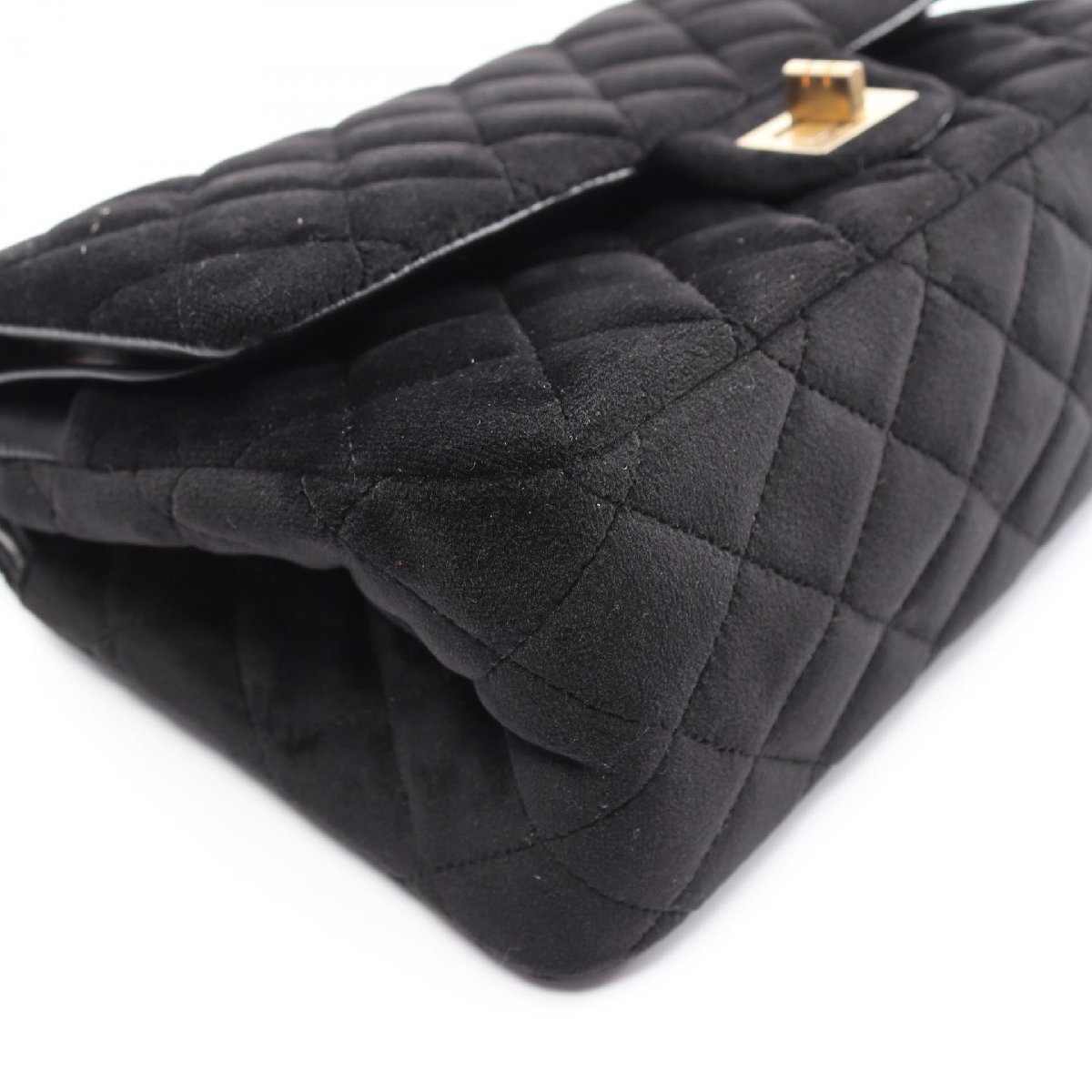 シャネル 2.55 マトラッセ Wフラップ ブランドオフ CHANEL ファブリック ショルダーバッグ スエード 中古 レデ