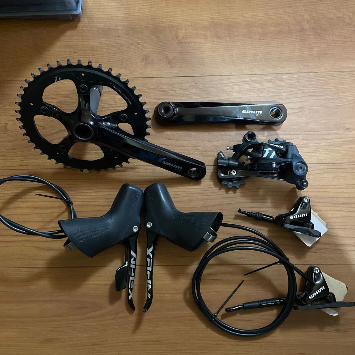 Yahoo!オークション - SRAM APEX1 パーツセット 1×11 油圧ディスク Yahoo!オークション - SRAM APEX1 パーツセット 1×11 油圧ディスク