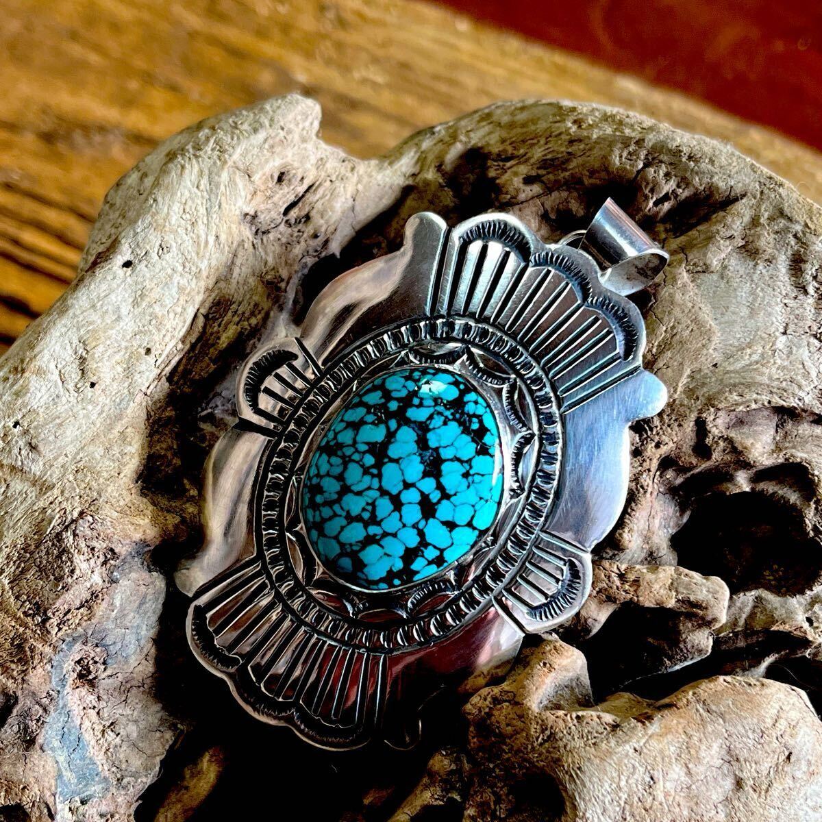 リックマルチネス　ターコイズペンダントトップ ◇リック マルチネス ターコイズペンダントトップ◇