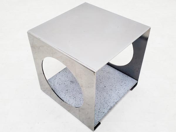 展示品】サイドテーブル/Minotti/ミノッティ/MUNCH/ムンク 展示品】サイドテーブル/Minotti/ミノッティ/MUNCH/ムンク