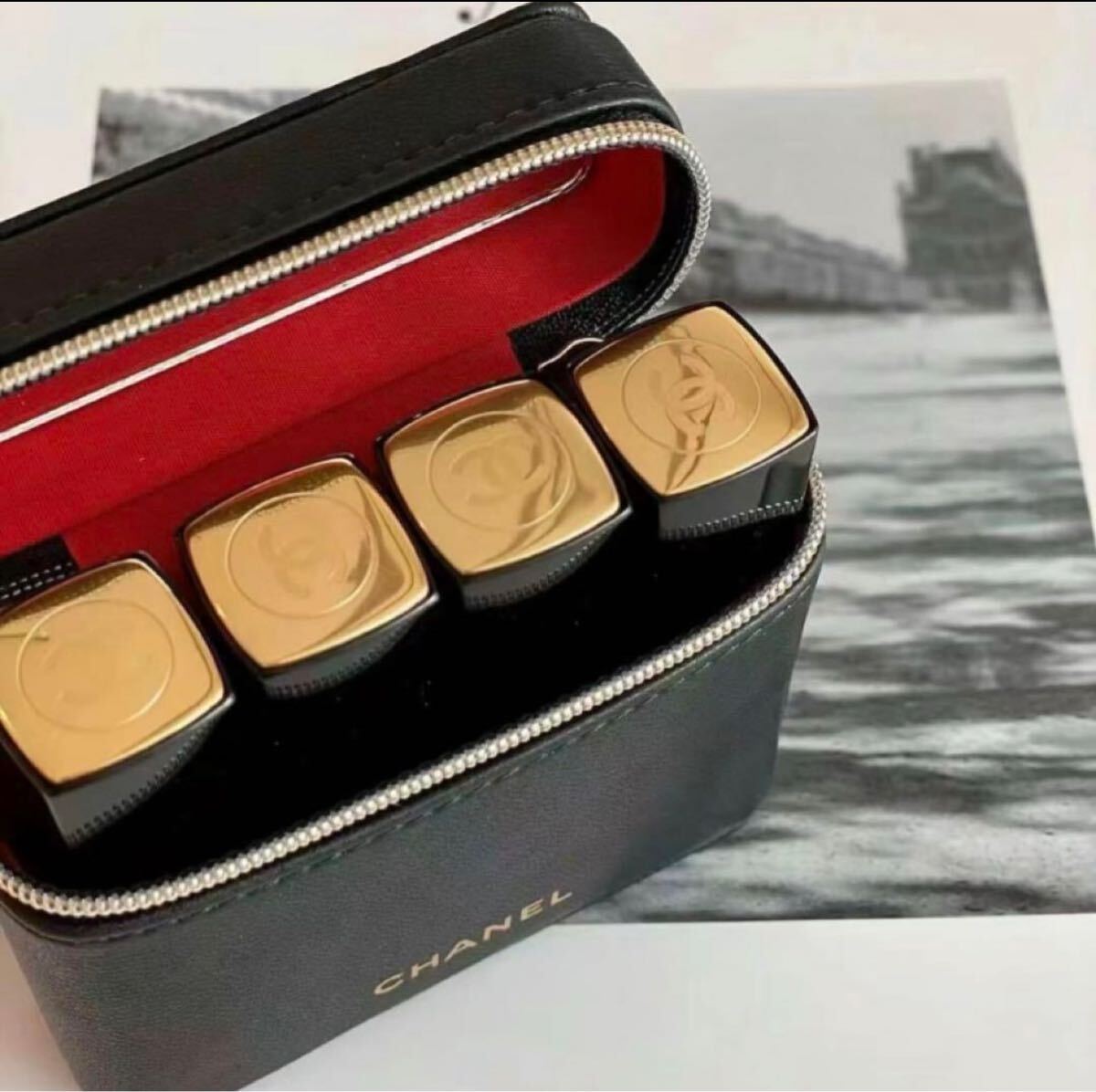 チェーン・箱付CHANELルージュアリュールヴェルヴェトの チェーン・箱付CHANELルージュアリュールヴェルヴェトの