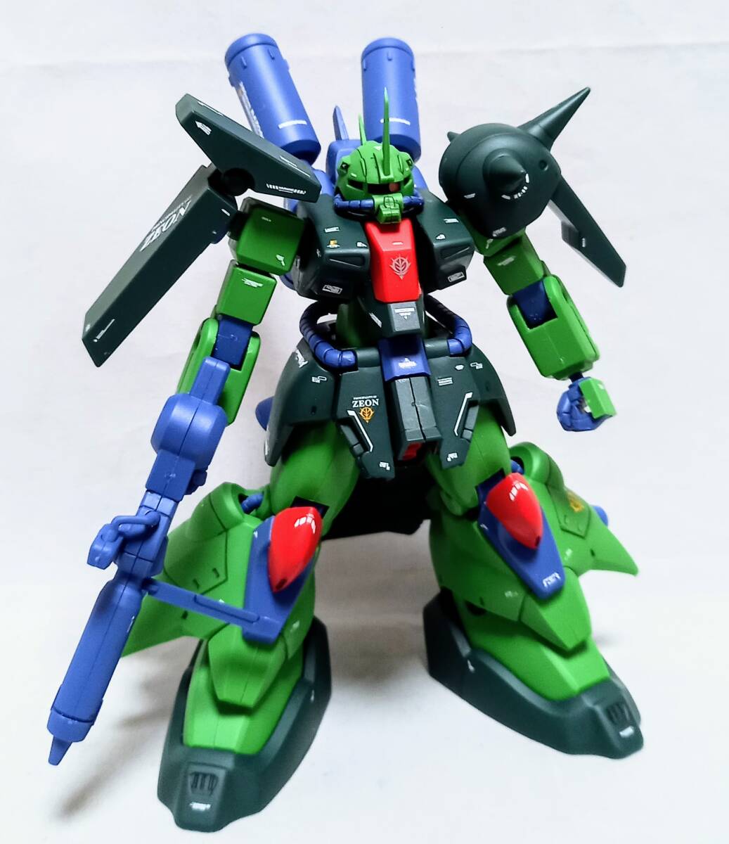 完成品 HGUC 1/144 AMX-001ザクIII改【組立て済み】ガンプラ 完成品 HGUC 1/144 AMX-001ザクIII改【組立て済み】ガンプラ