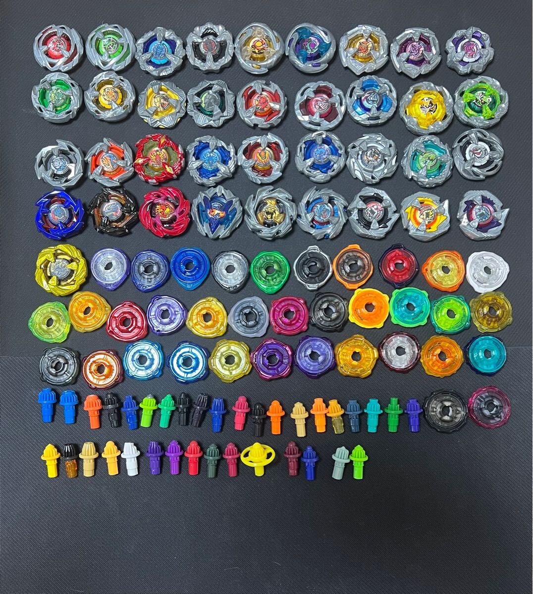 ベイブレードX 引退品 まとめ売り 未使用品未開封品あり ベイブレードX 引退品 まとめ売り 未使用品未開封品あり