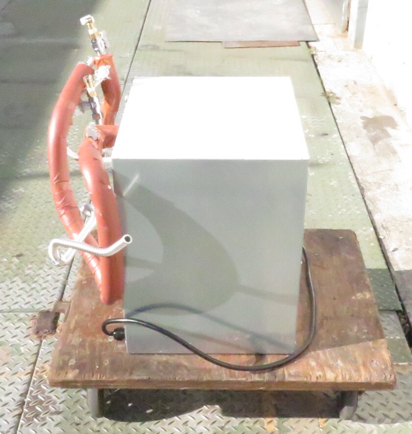 保証付】トミック ESD35BRX231B0 小型 電気 温水器 35L 単相200V 保証付】トミック ESD35BRX231B0 小型 電気 温水器 35L 単相200V