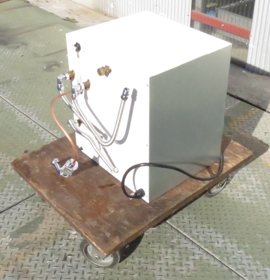 17000円 【保証付】トミック ESD35CRX231B0 小型 電気 温水器 17000円 【保証付】トミック ESD35CRX231B0 小型 電気 温水器