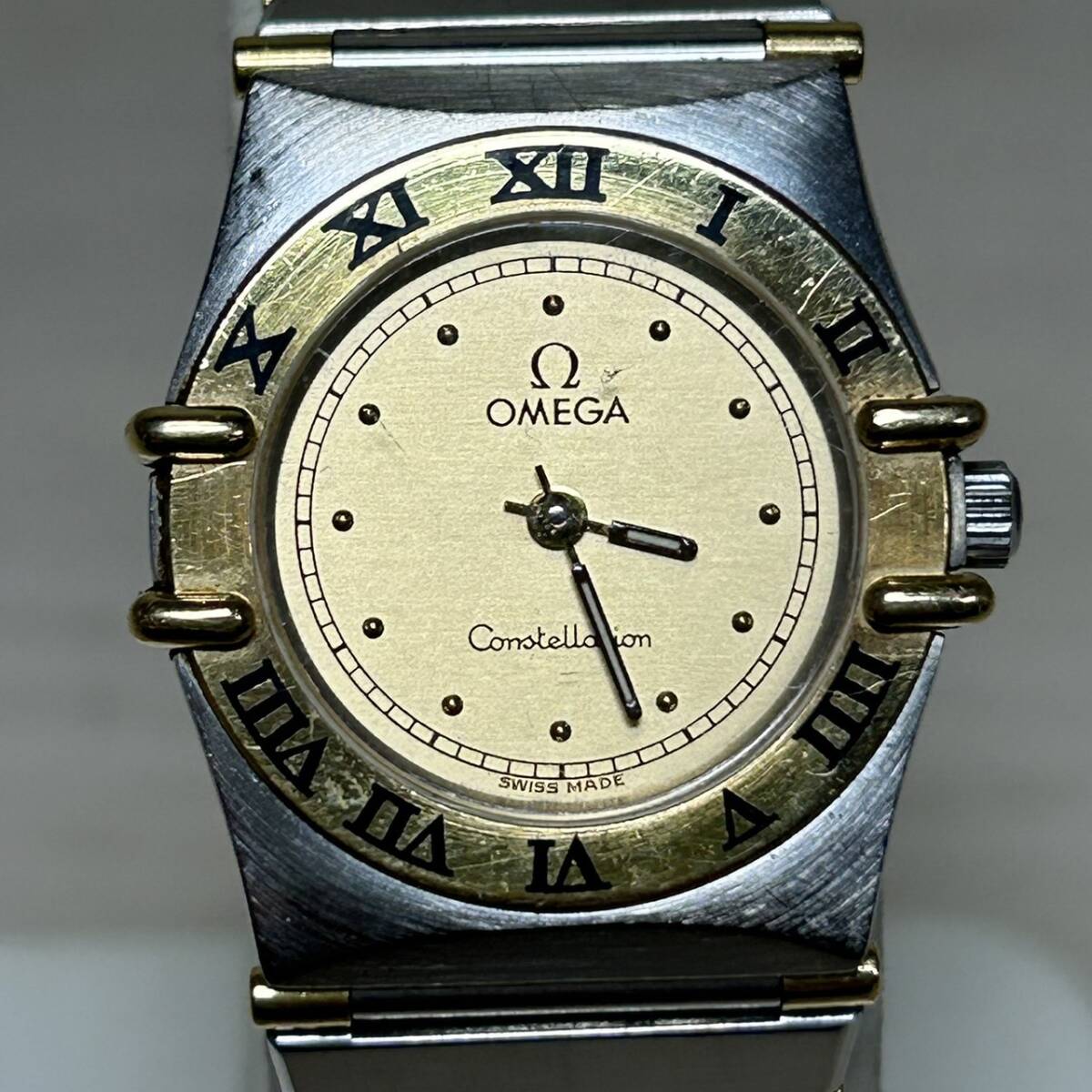 中古品 OMEGA オメガ Constellation コンステレーション レディース 腕時計 YG×SS クオーツ ゴールド文字盤 稼働品 本体