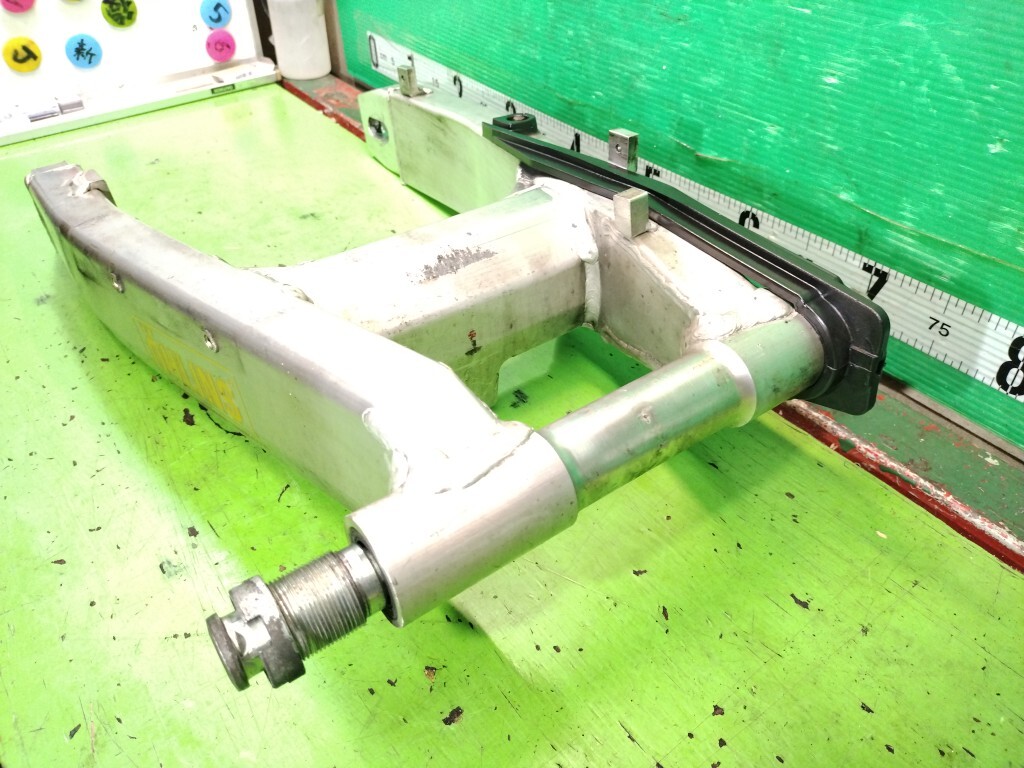 スイングアーム　CBR1100XX スーパーブラックバード　SC35　着払い発送_画像5