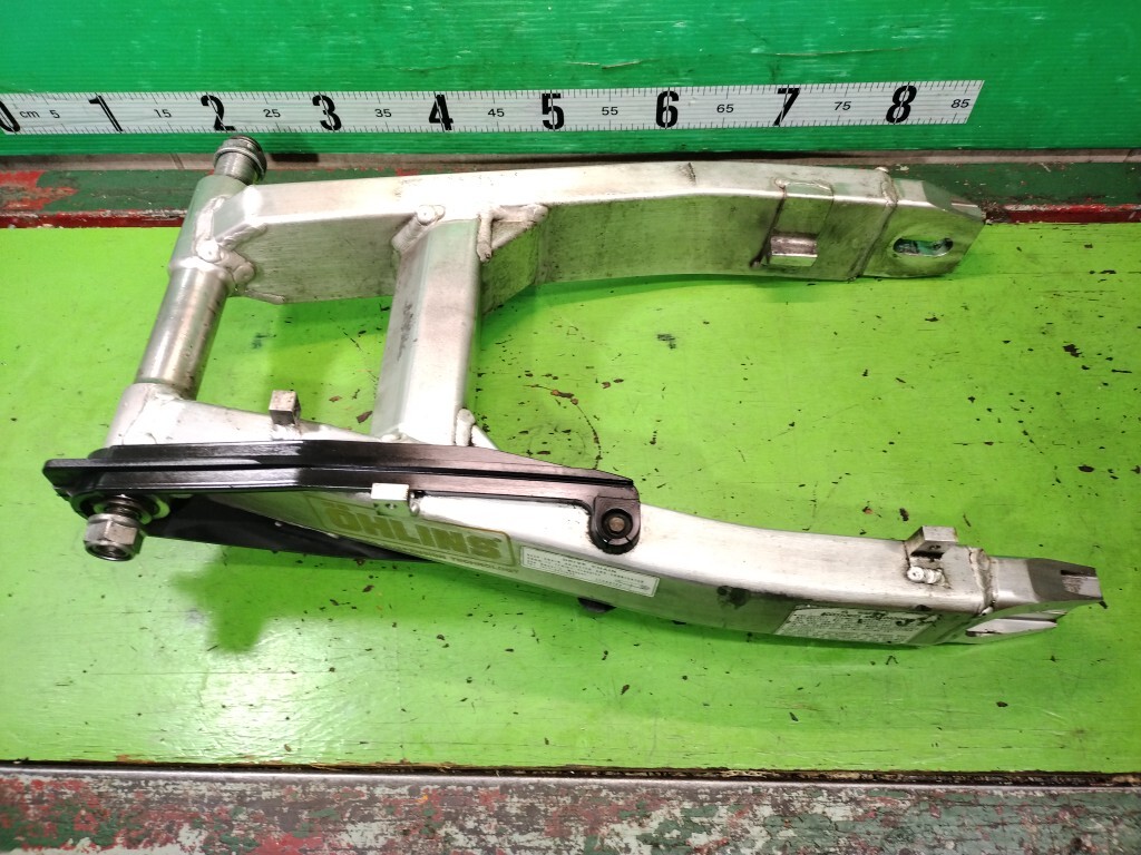 スイングアーム　CBR1100XX スーパーブラックバード　SC35　着払い発送_画像2