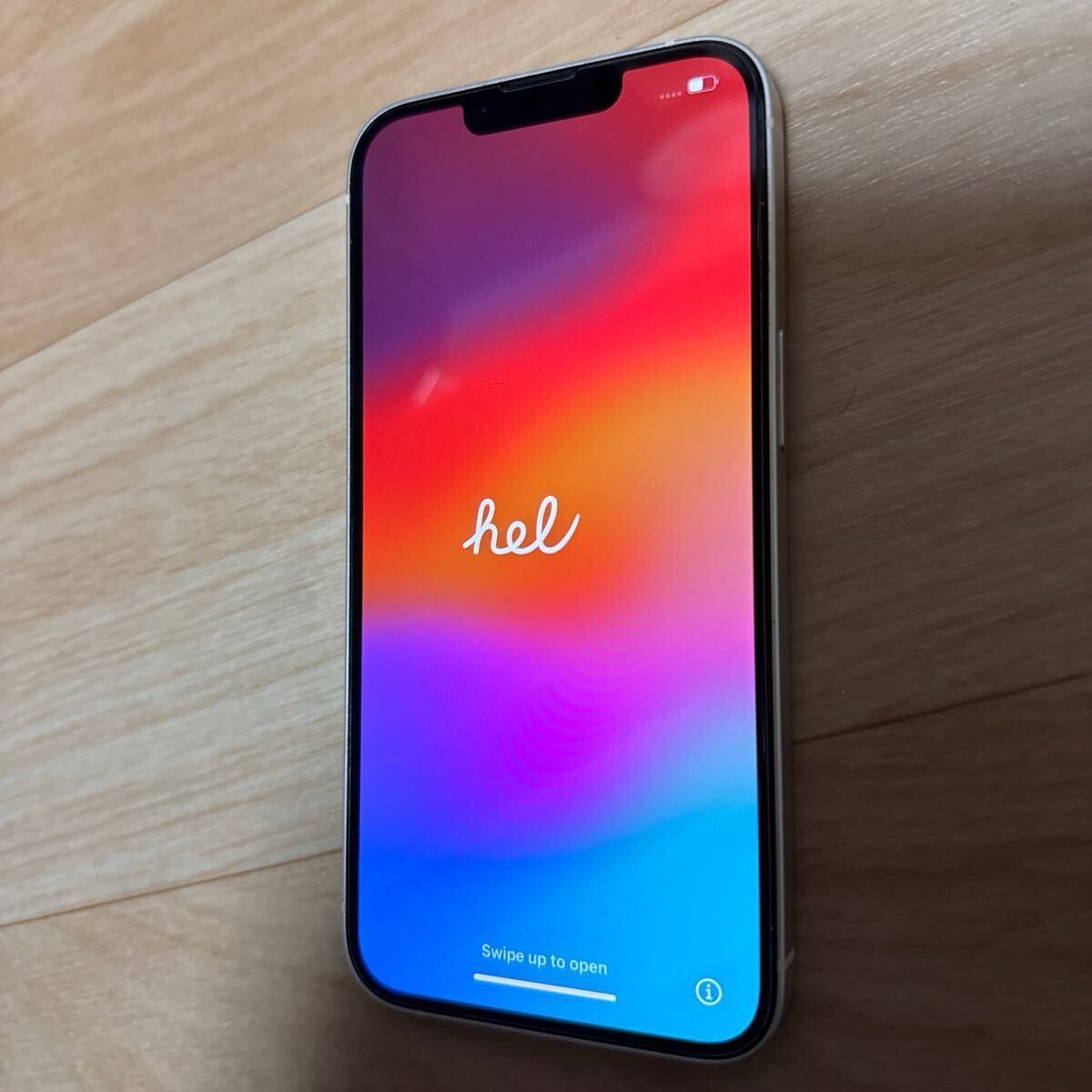 美品　iPhone13 256gb スターライト