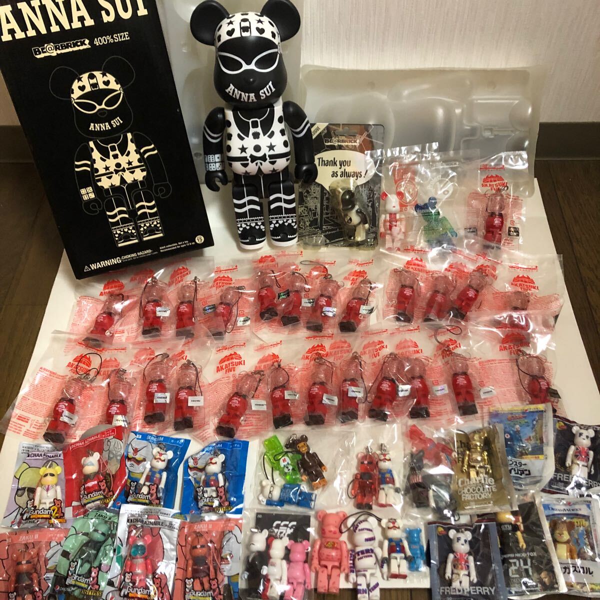 激レア 非売品 400% 含む ベアブリック50体以上 大量セット (BE 激レア 非売品 400% 含む ベアブリック50体以上 大量セット (BE