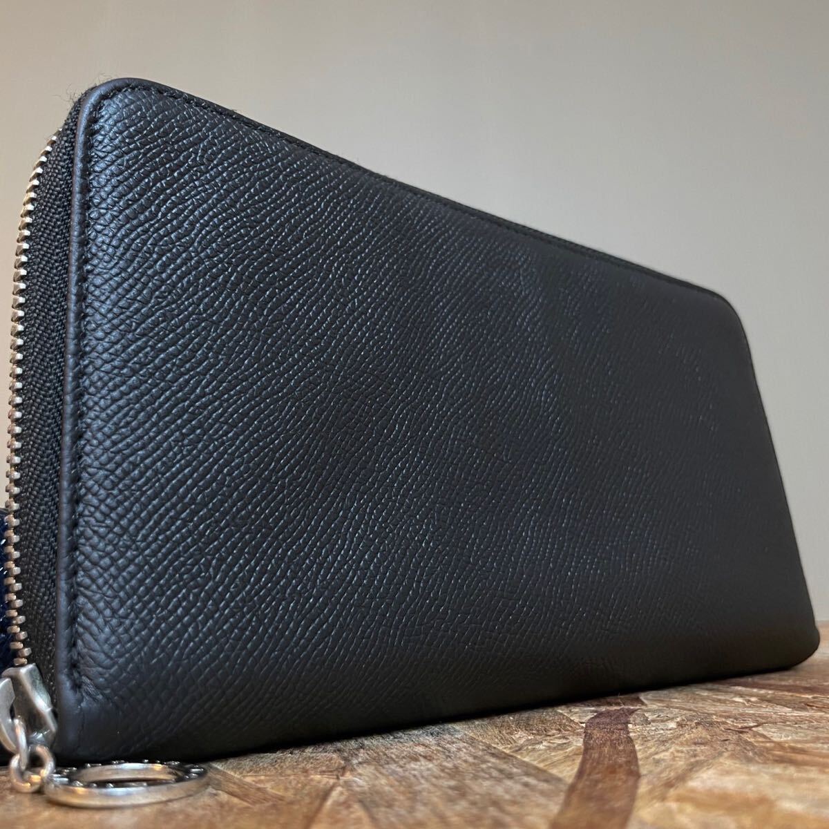 Yahoo!オークション - 1円【美品】 BVLGARI ブルガリ ビーゼロ Yahoo!オークション - 1円【美品】 BVLGARI ブルガリ ビーゼロ