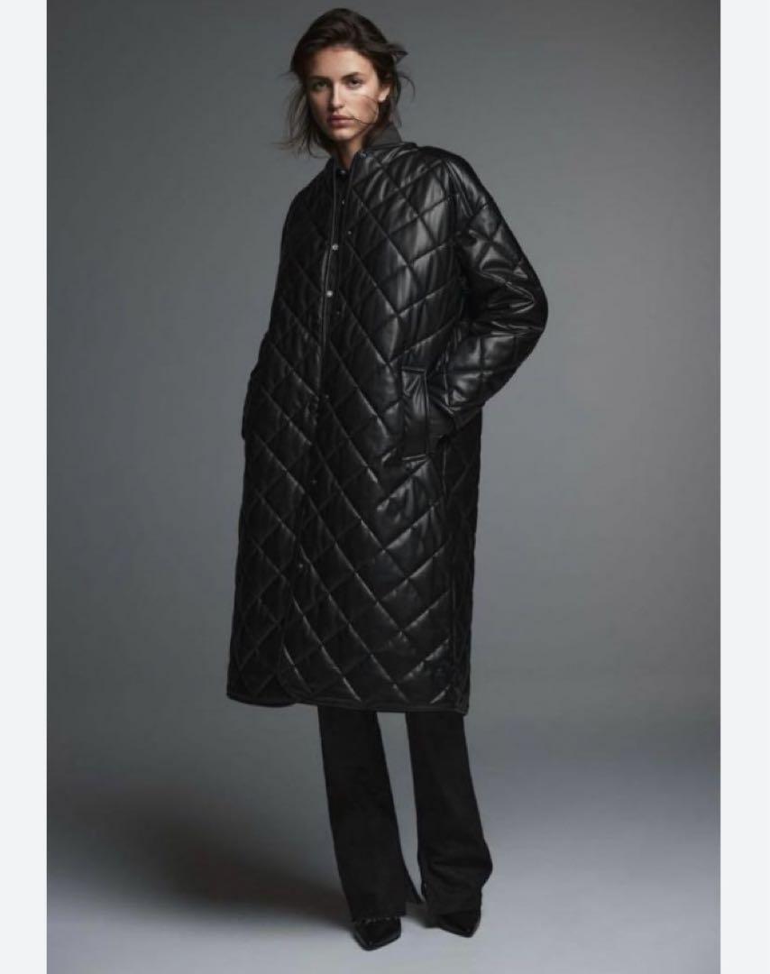 美品 ZARA ザラ フェイクレザー キルティング ロングコート 黒 美品 ZARA ザラ フェイクレザー キルティング ロングコート 黒
