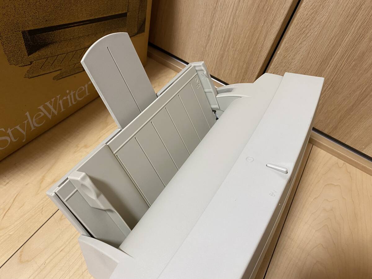 アップル　Apple　Color StyleWriter2400　M2841　中古ジャンク　元箱付き