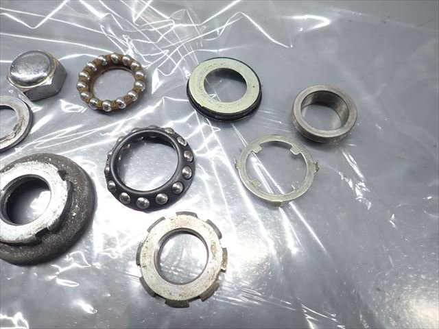 β241104-2 Honda Magna 250 V twin MC29 (H9 year ) original stem nut for exchange .! bearing is extra!