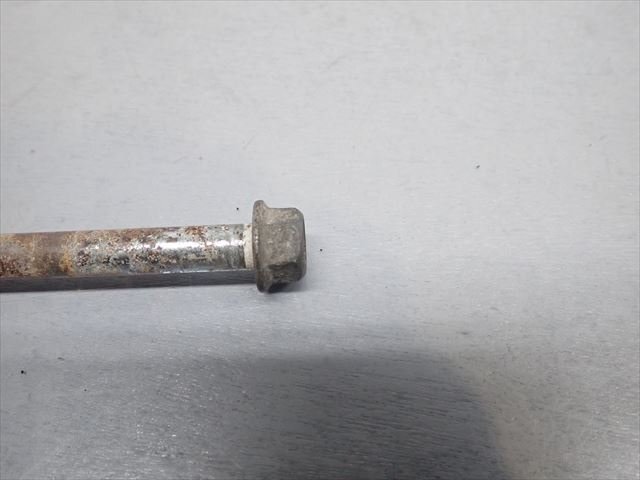 τ241128-101 ヤマハ チャンプ50 54V 昭和60年式 純正 フロントアクスルシャフト 曲り無