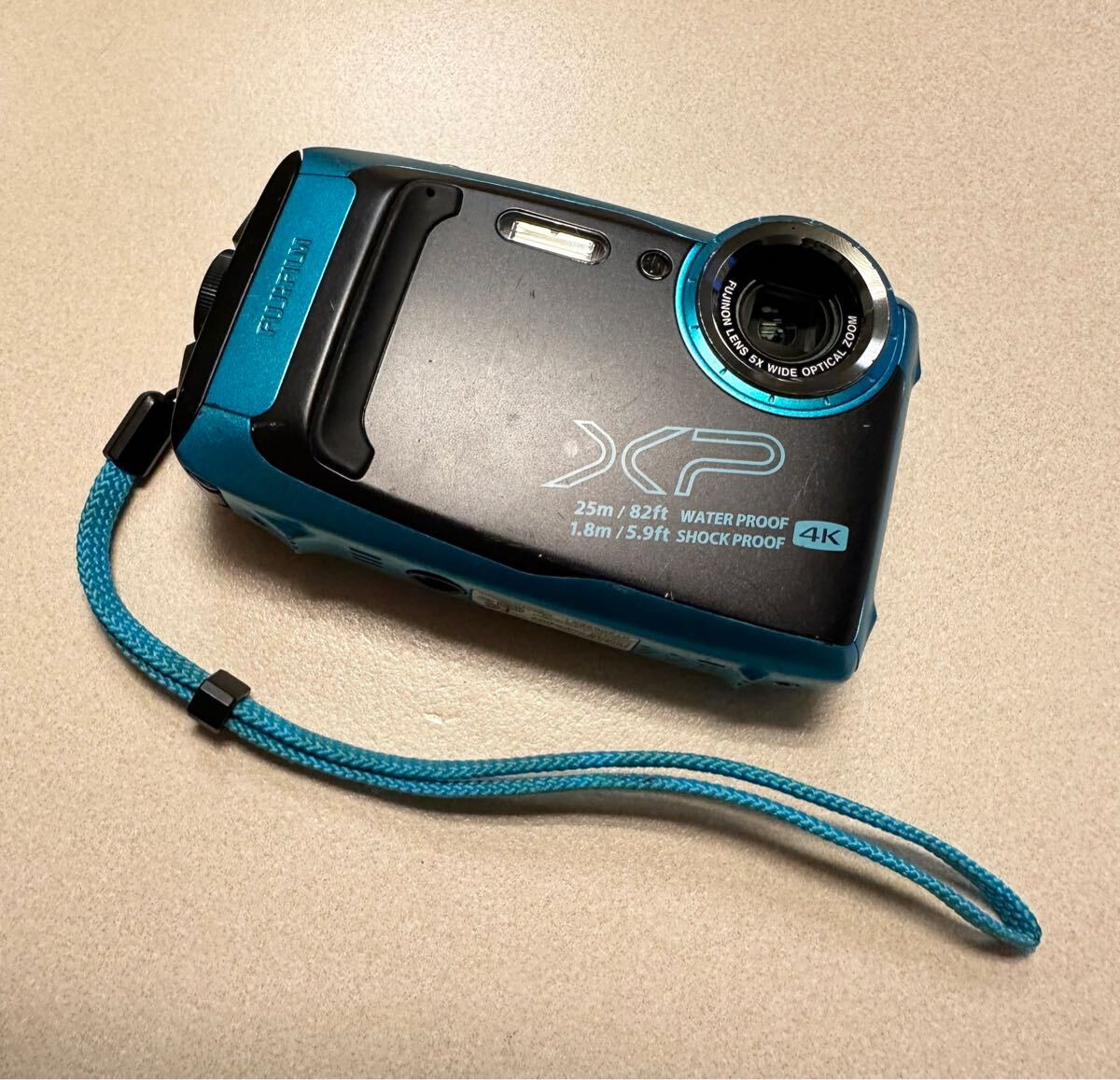 FUJIFILM 富士フィルム XP140 防水 耐衝撃 コンパクトデジタル