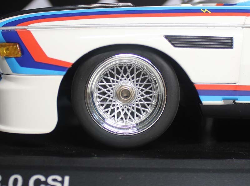 Yahoo!オークション - 入手困難 Minichamps 1/18 BMW 3.0 CSL25 Yahoo!オークション - 入手困難 Minichamps 1/18 BMW 3.0 CSL25