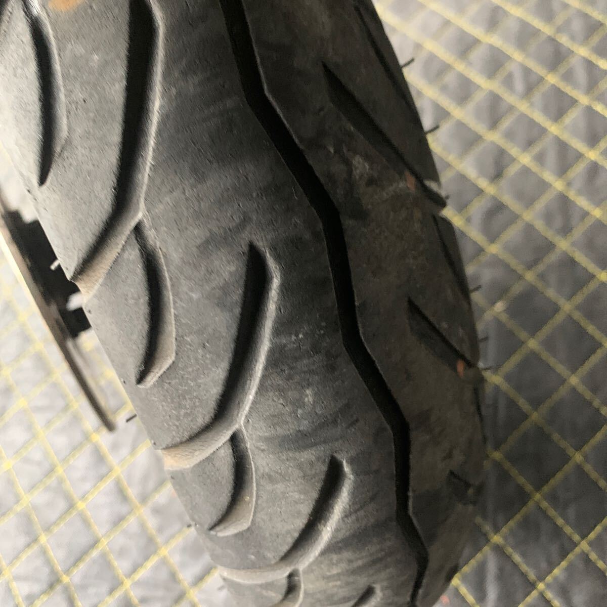 アドレスV125/G(CF46A/CF4EA)フロントホイール - バイクパーツ アドレスV125/G(CF46A/CF4EA)フロントホイール - バイクパーツ