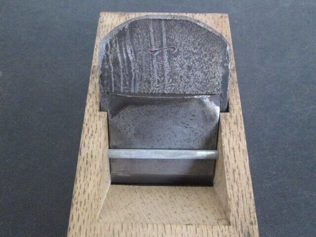 K217■一徹 / 鉋 / 70mm 寸八 / かんな カンナ 大工道具