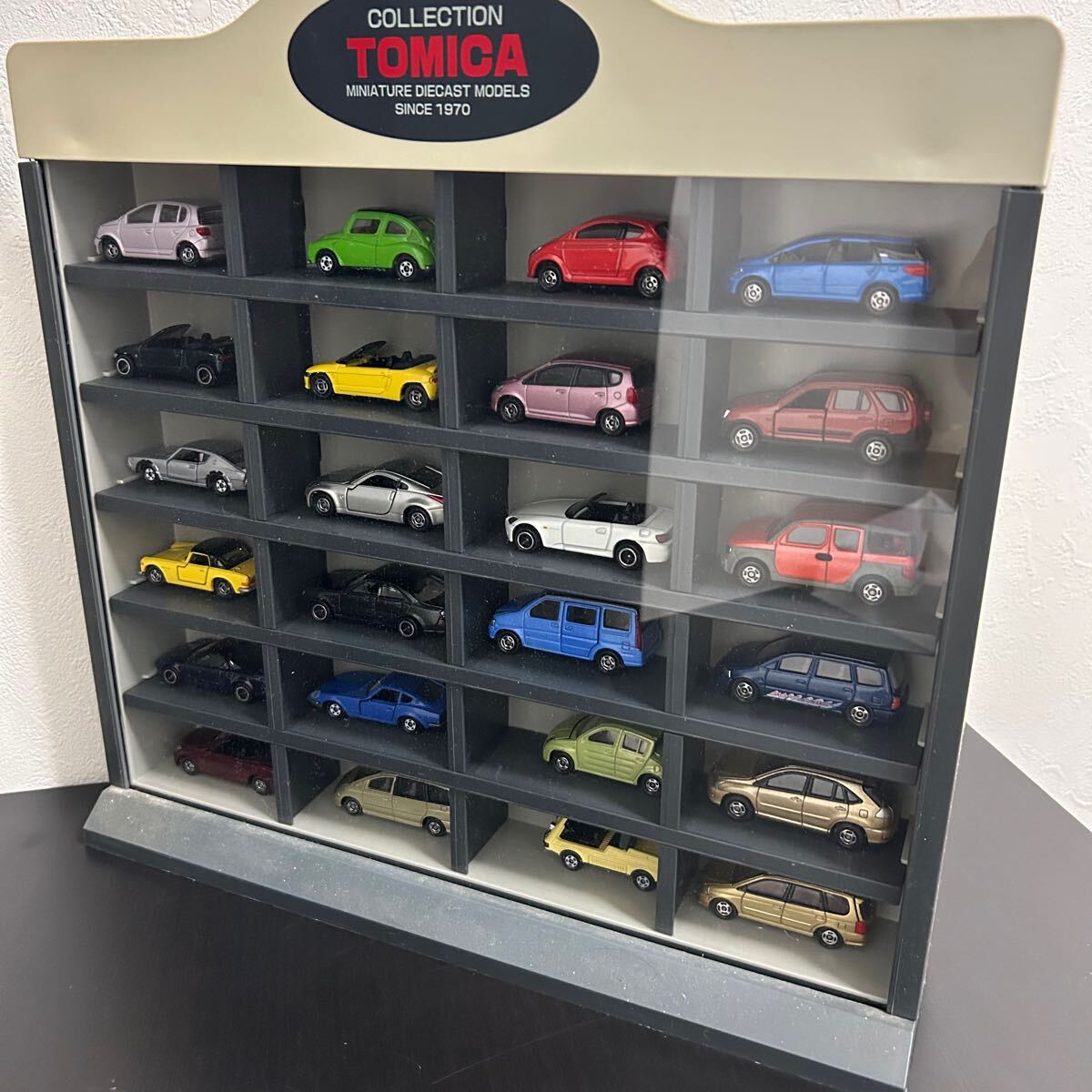 希少稀な Yahoo!オークション - トミカ TOMICA コレクションケース 24台 その他