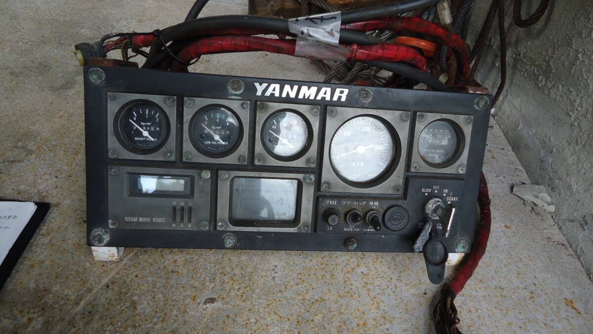 油谷 №2125 福岡から ヤンマー 6CHK-DT 190馬力 ディーゼル 油谷 №2125 福岡から ヤンマー 6CHK-DT 190馬力 ディーゼル