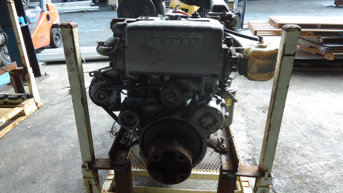 油谷 №2126 福岡から ヤンマー 6CHK-DT 190馬力 ディーゼル 油谷 №2126 福岡から ヤンマー 6CHK-DT 190馬力 ディーゼル