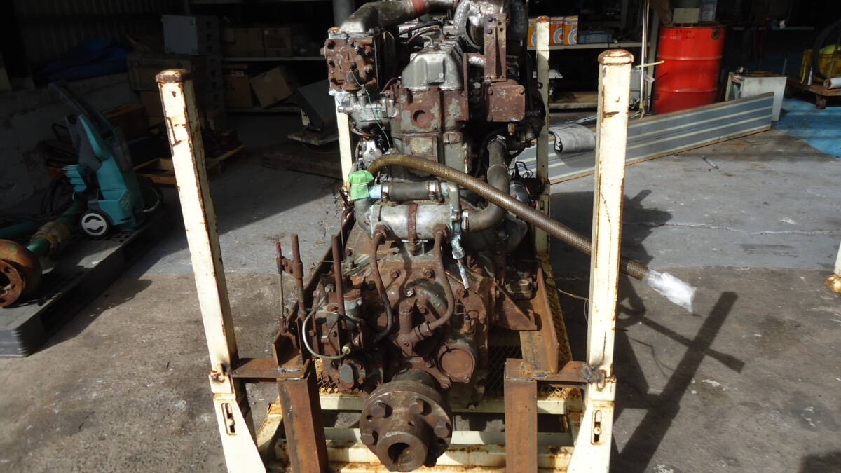 油谷 №2126 福岡から ヤンマー 6CHK-DT 190馬力 ディーゼル 油谷 №2126 福岡から ヤンマー 6CHK-DT 190馬力 ディーゼル