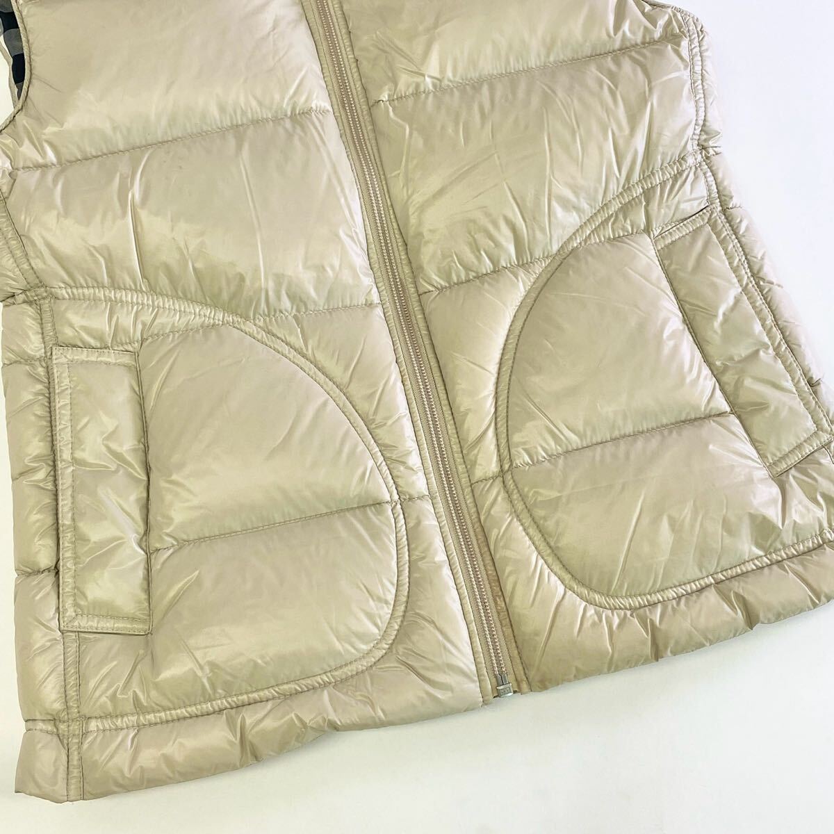 希少美品!BURBERRY LONDON フードダウンベスト 38 メガチェック Lk13 BURBERRY LONDON バーバリー ダウンベスト 中綿アウター