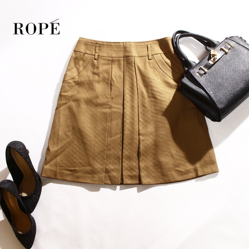 ROPE’ ロペ 毛100％ 秋 冬 ブーツコーデに♪ 大人可愛い Aライン ウールスカート 9号 キャメル ベージュ センタープリーツ 艶 ハリ