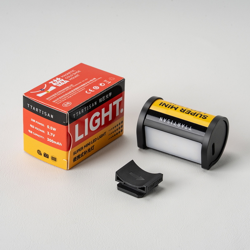 銘匠光學(xué) TTArtisan 充電式 ミニLEDライト BG01B 2個セット 撮影照明ライト 補助照明 定常光ライト マグネットLEDライト