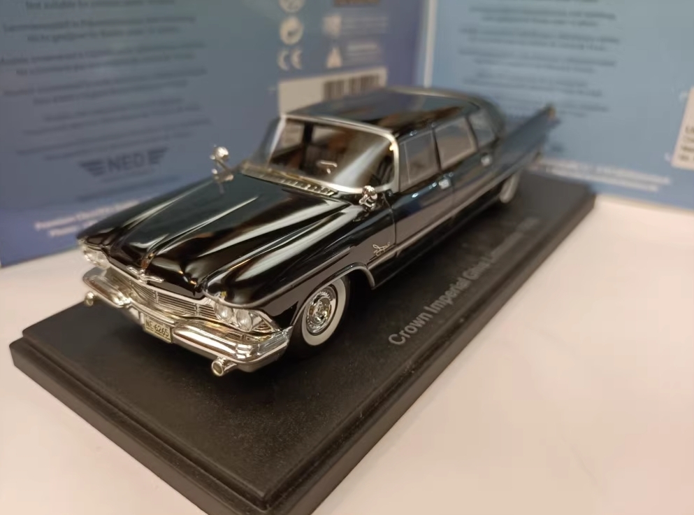 送料無料★ Neo 1:43 CHRYSLER CROWN Imperial Crown Limousine 1958 black