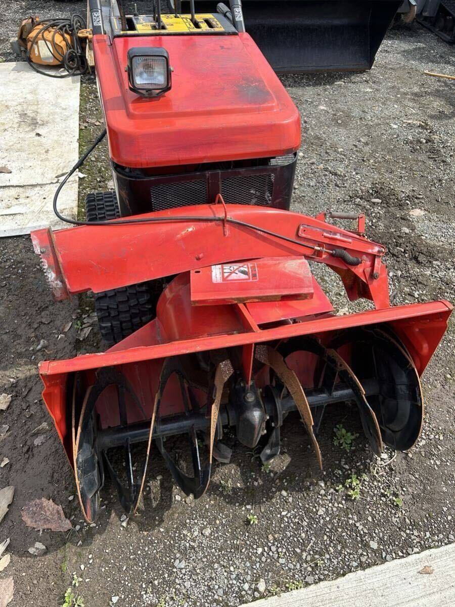 除雪機 三菱 ミツビシ MITSUBISHI MSR900NHC 動作未確認 現状品 除雪機 三菱 ミツビシ MITSUBISHI MSR900NHC 動作未確認 現状品